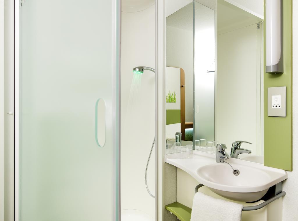 Ibis Budget Park 3*